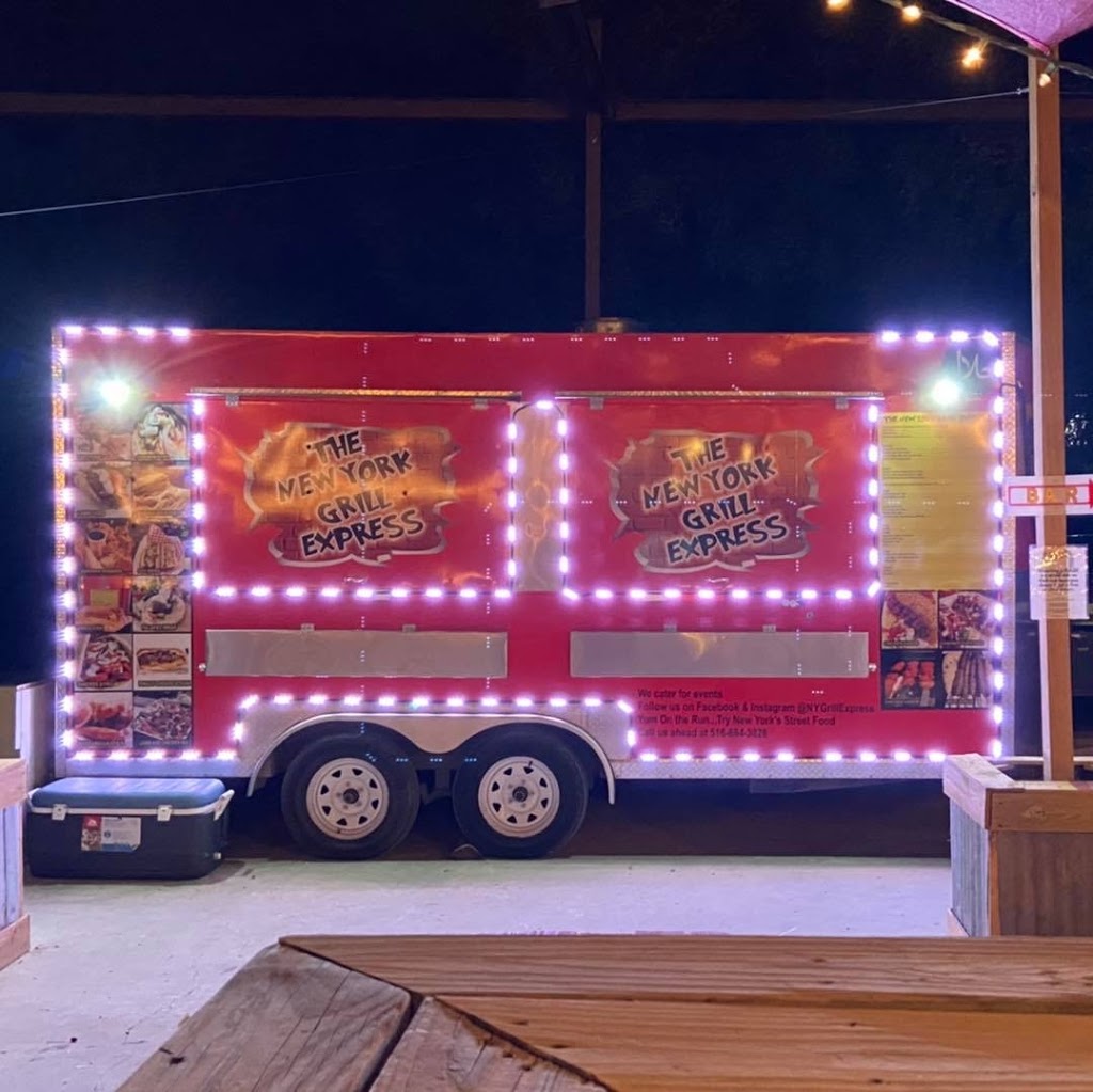New York Grill Express | restaurant | 24188 Boerne Stage Rd, San Antonio, TX 78255, USA | 5168843828 OR +1 516-884-3828