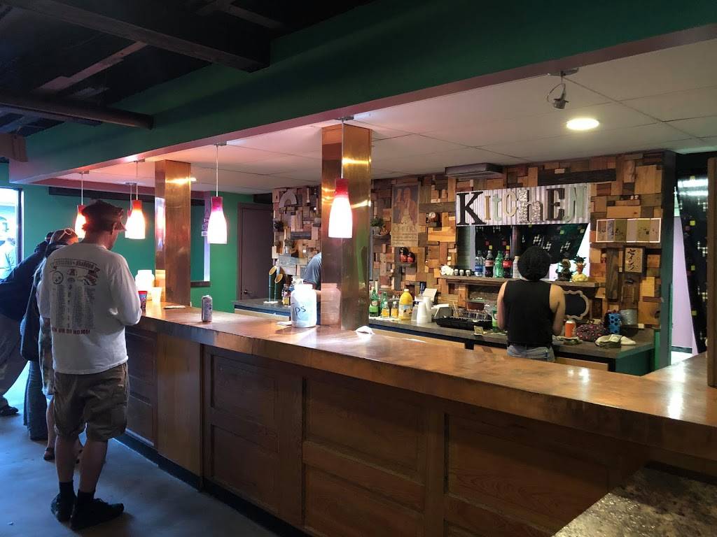 Ajun Cajun | restaurant | 8433 Oak St, New Orleans, LA 70118, USA | 5048667077 OR +1 504-866-7077