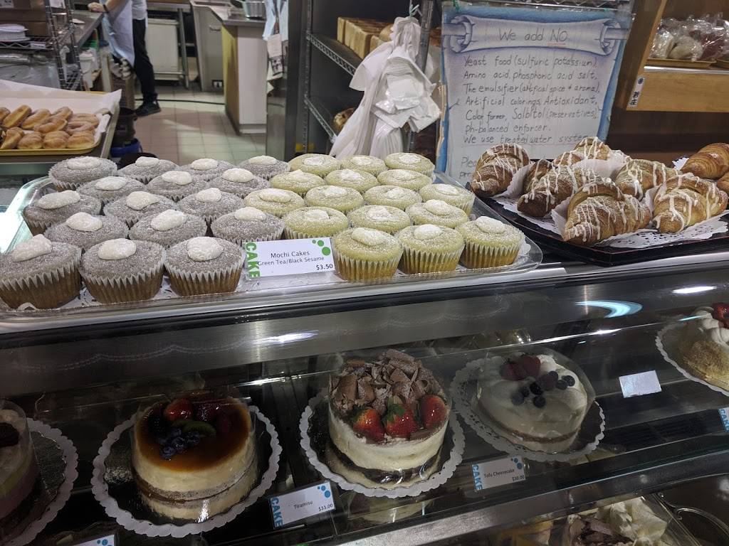 J-Town By The Sea | restaurant | 3160 Steeles Ave E, Markham, ON L3R 4G9, Canada | 9053058300 OR +1 905-305-8300