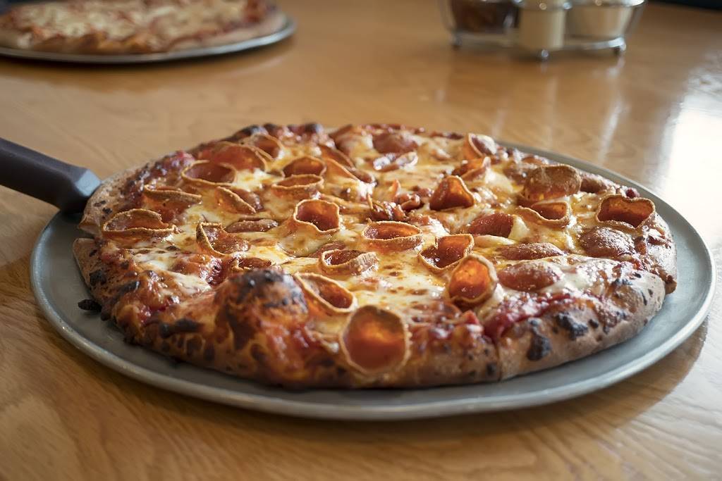 Pisanellos Pizza | meal delivery | 110 N Main St, Mt Pleasant, MI 48858, USA | 9897739906 OR +1 989-773-9906