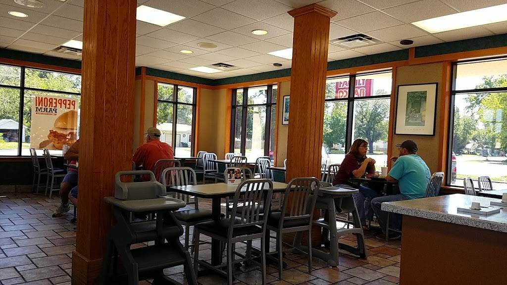 Arbys | meal takeaway | 1321 N Summit St, Arkansas City, KS 67005, USA | 6204426947 OR +1 620-442-6947