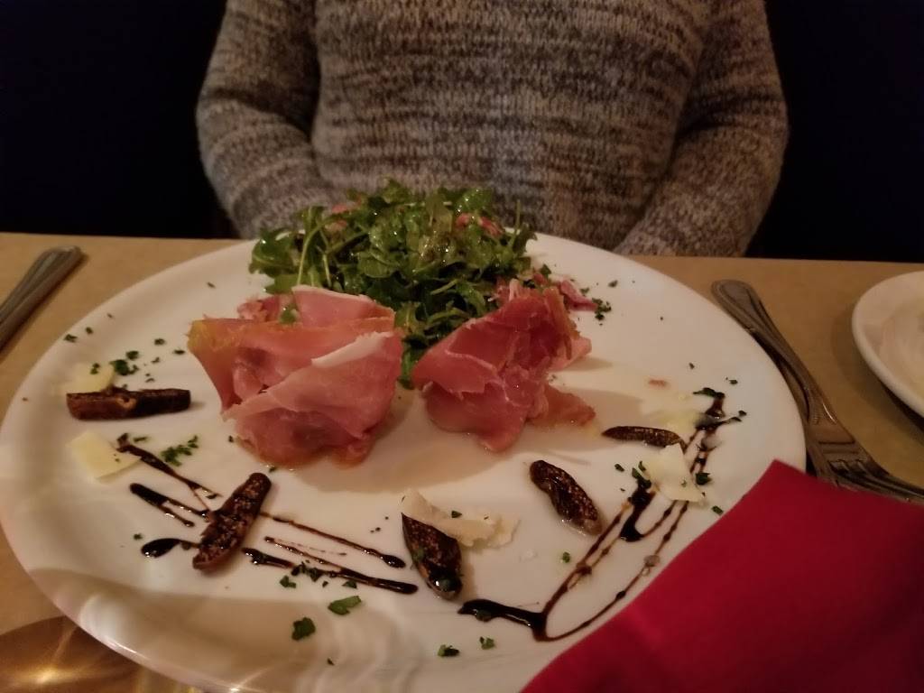 Restaurant Fellini | restaurant | 400 Rue Dubois, Saint-Eustache, QC J7P 4W9, Canada | 4509836113 OR +1 450-983-6113