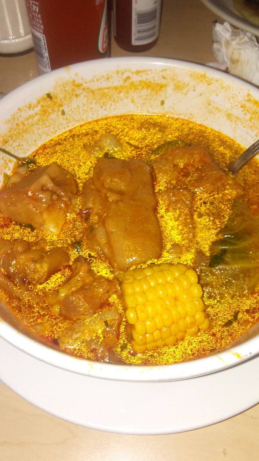 El Nuevo San Salvador | restaurant | 5230 Santa Monica Blvd, Los Angeles, CA 90029, USA | 3236651772 OR +1 323-665-1772