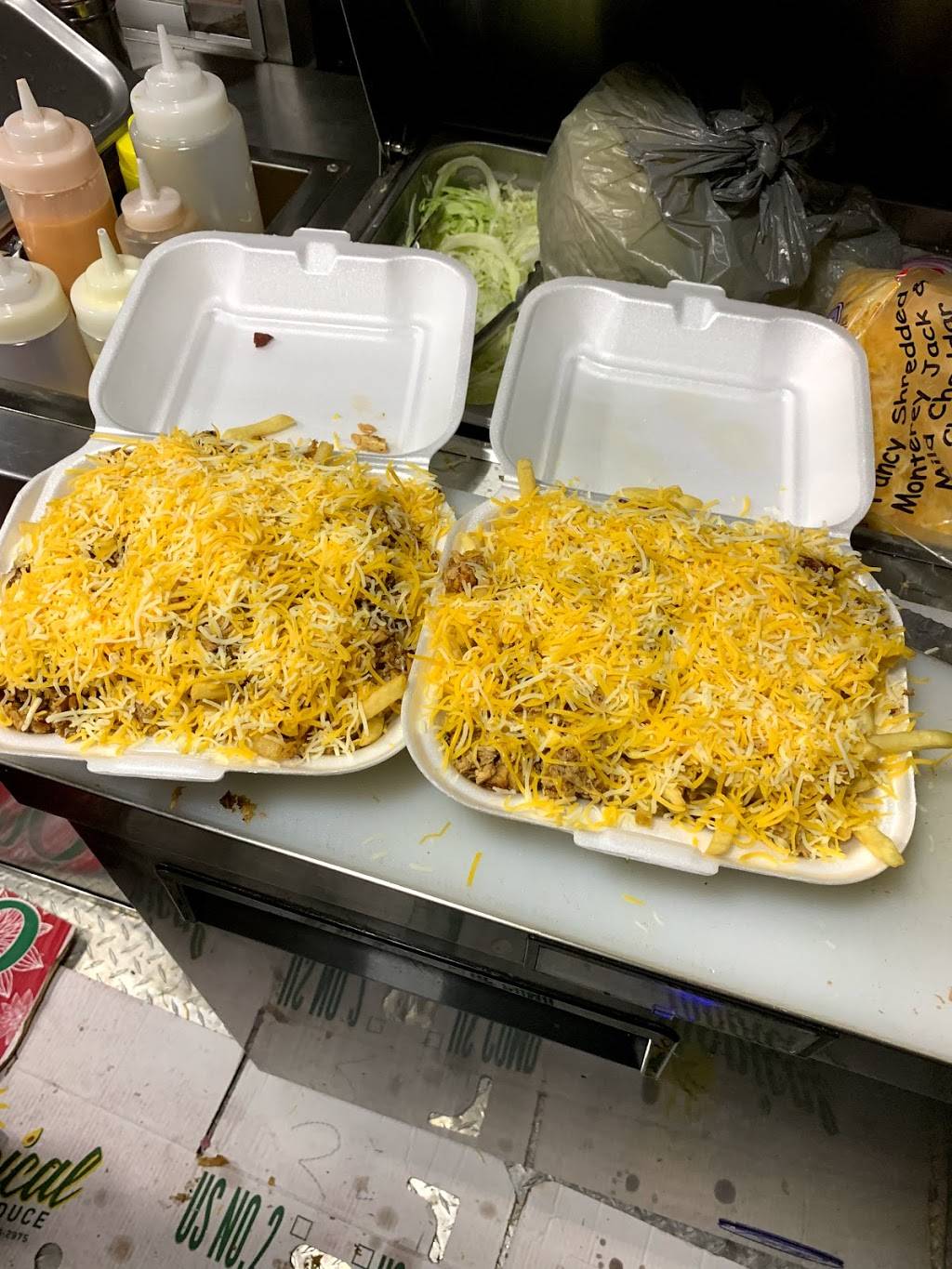 Los primos del sabor 809 | restaurant | 3710 W Waters Ave, Tampa, FL 33614, USA | 8133649893 OR +1 813-364-9893