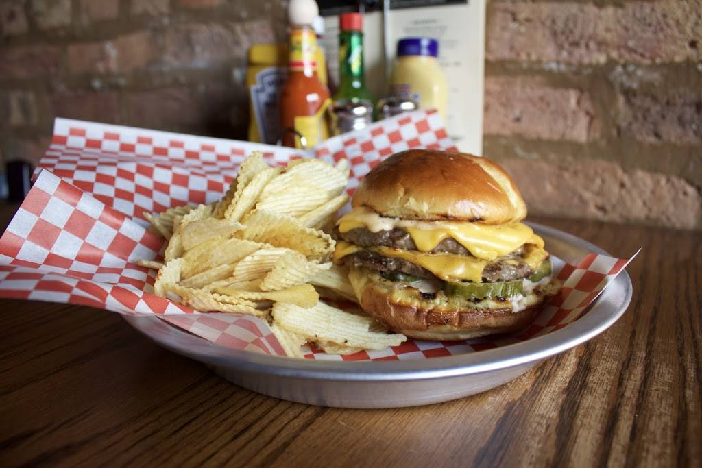 Becks Chicago | restaurant | 2201 N Clybourn Ave, Chicago, IL 60614, USA | 7736611573 OR +1 773-661-1573