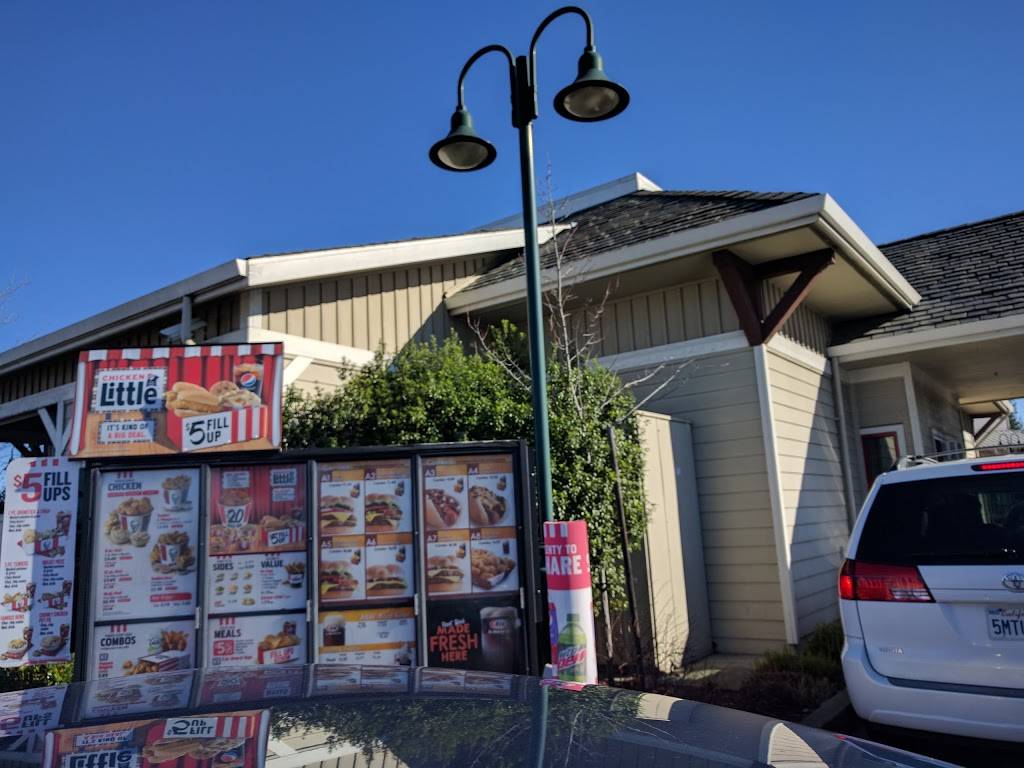 KFC | restaurant | 6610 Hembree Ln, Windsor, CA 95492, USA | 7078378885 OR +1 707-837-8885