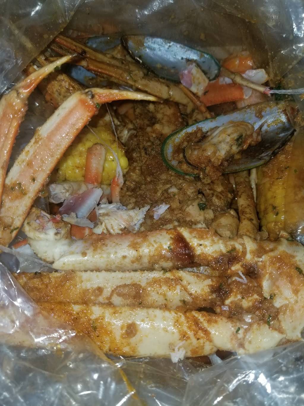 Ocean House | restaurant | 1030 MacDade Blvd, Collingdale, PA 19023, USA | 6106531666 OR +1 610-653-1666