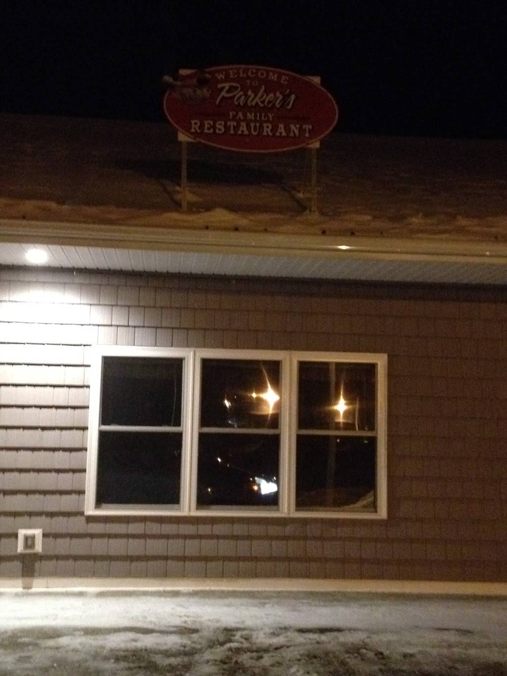 Parkers Roast Beef & Seafood | restaurant | 345 Suncook Valley Rd, Chichester, NH 03258, USA | 6034355515 OR +1 603-435-5515