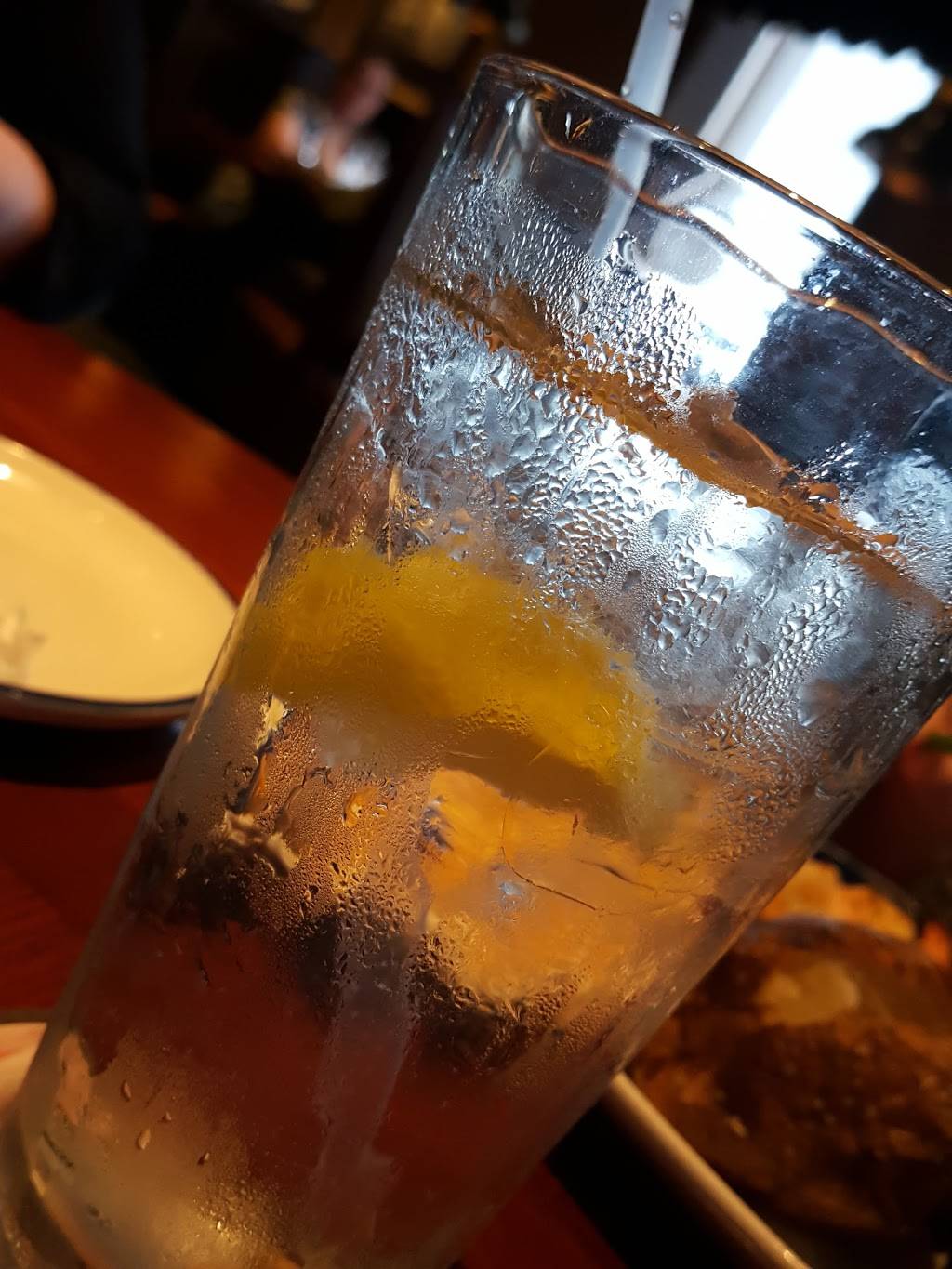 Red Lobster | restaurant | 1477 Greenville Ave, Staunton, VA 24401, USA | 5408877582 OR +1 540-887-7582