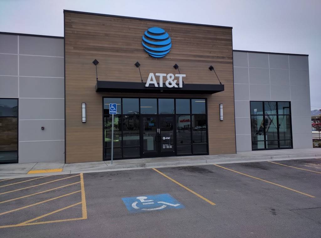 Starbucks | cafe | 1299 E Main St, Lehi, UT 84043, USA | 8017638057 OR +1 801-763-8057