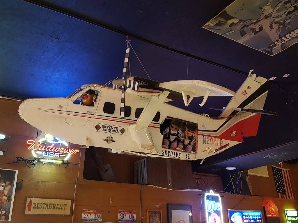 Bent Prop Saloon & Cookery | restaurant | 4828 N Taylor St, Eloy, AZ 85131, USA | 5204669268 OR +1 520-466-9268