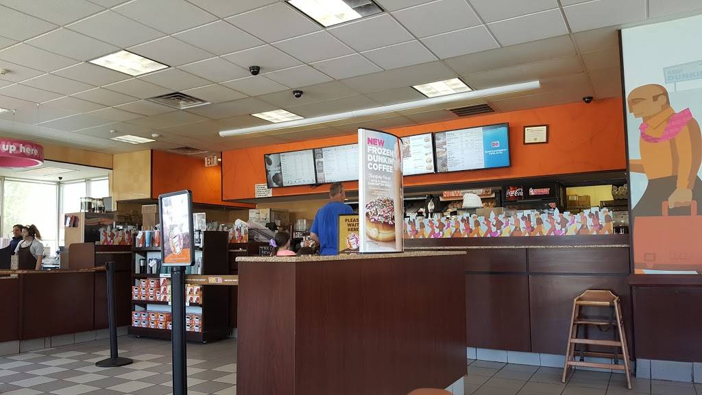 Dunkin | bakery | 147 Pelham St, Methuen, MA 01844, USA | 9786881199 OR +1 978-688-1199