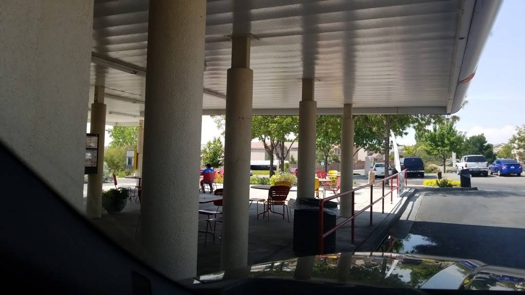 Sonic Drive-In | restaurant | 9400 Golf Course Rd NW, Albuquerque, NM 87114, USA | 5058909699 OR +1 505-890-9699