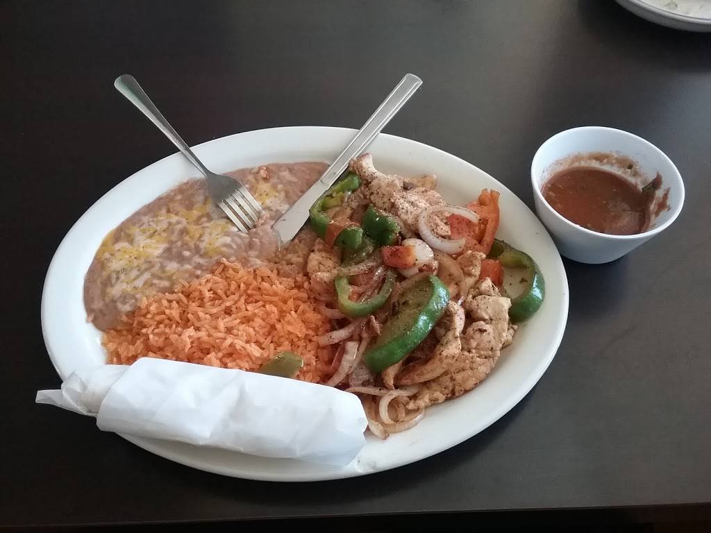 El Tepeyac Mexican Food | restaurant | 144 S Arrowhead Ave, San Bernardino, CA 92408, USA | 9098880174 OR +1 909-888-0174