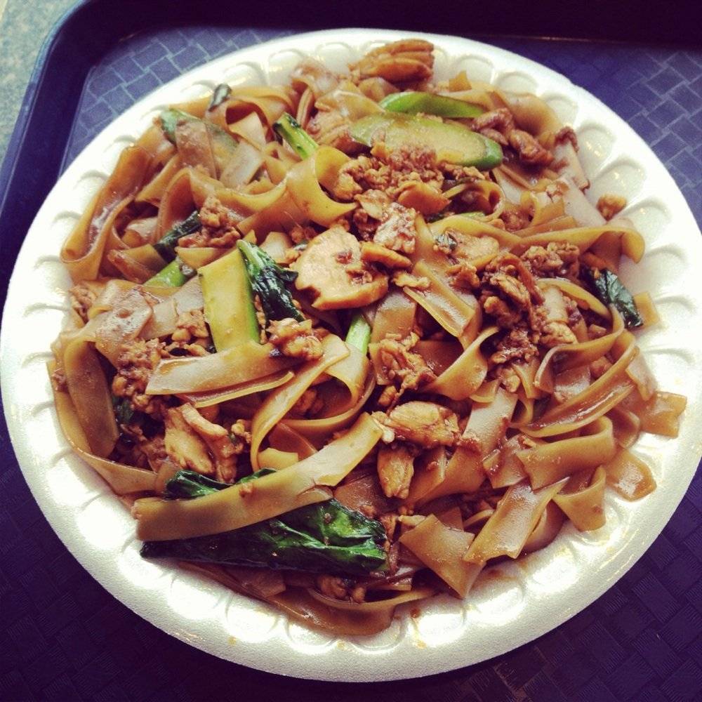 Thai Express | restaurant | Shopping Centre, 2277 Riverside Dr, Ottawa, ON K1H 7X6, Canada | 6132470583 OR +1 613-247-0583