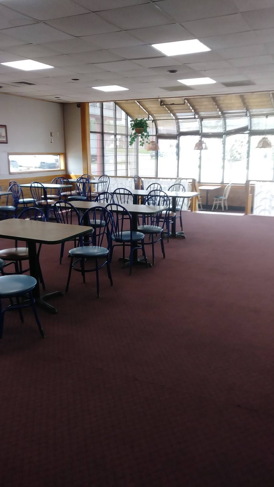 Rax Restaurant | restaurant | 800 E Main St, Lancaster, OH 43130, USA | 7406871563 OR +1 740-687-1563