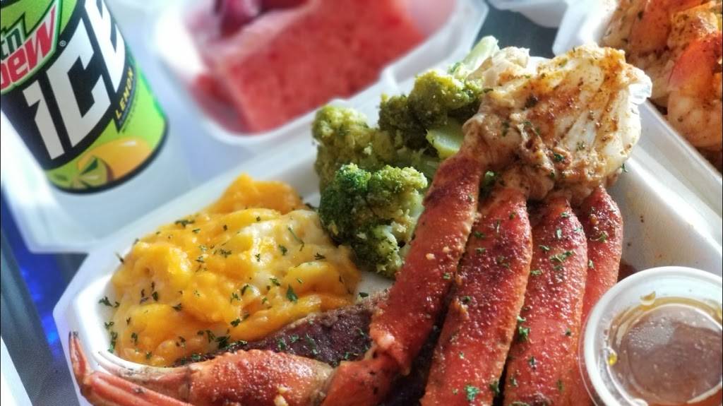 Soul Bistro Home of the Heavy Plates | restaurant | 6333-A Jahnke Rd, Richmond, VA 23225, USA | 8049379682 OR +1 804-937-9682