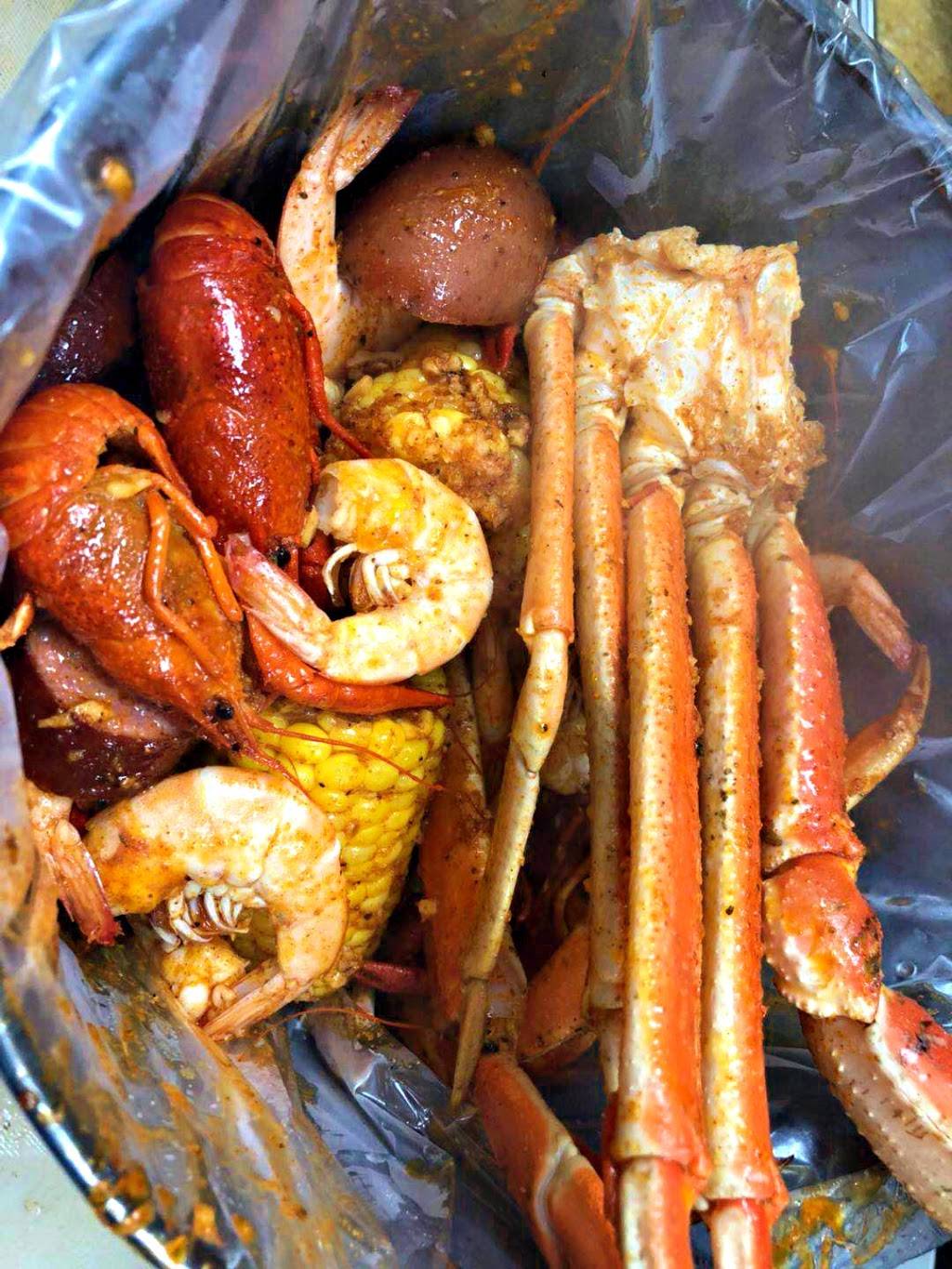 Storming Crab™- Seafood Restaurant Syracuse | restaurant | 2841 Erie Blvd E, Syracuse, NY 13224, USA | 3154455686 OR +1 315-445-5686