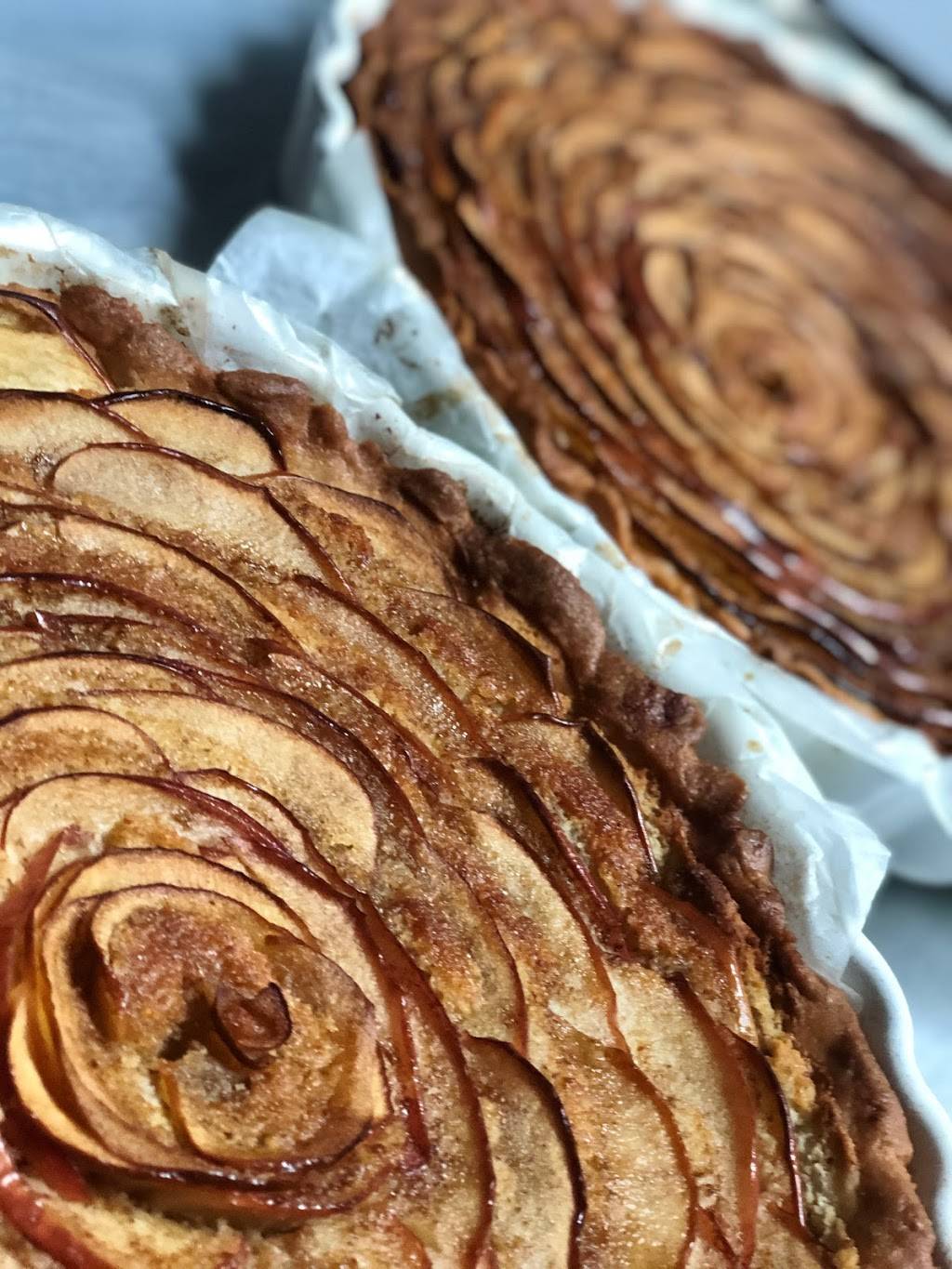 French Corner @ Carlsbad Village | cafe | 2744 Carlsbad Blvd, Carlsbad, CA 92008, USA | 7604537475 OR +1 760-453-7475