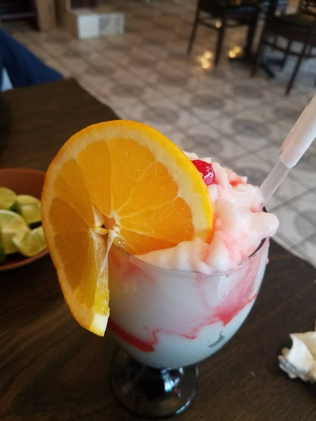 El Velero De Nayarit Restaurant | restaurant | 3300 W Montrose Ave, Chicago, IL 60618, USA | 7735395797 OR +1 773-539-5797