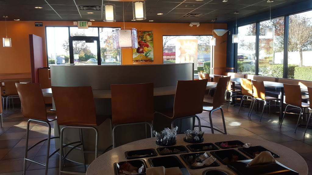 Taco Bell | meal takeaway | 3900 Pelandale Ave, Modesto, CA 95356, USA | 2095453915 OR +1 209-545-3915