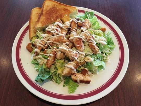 Braskys Bar & Grill | restaurant | 9901 N Knoxville Ave, Peoria, IL 61615, USA | 3092408422 OR +1 309-240-8422