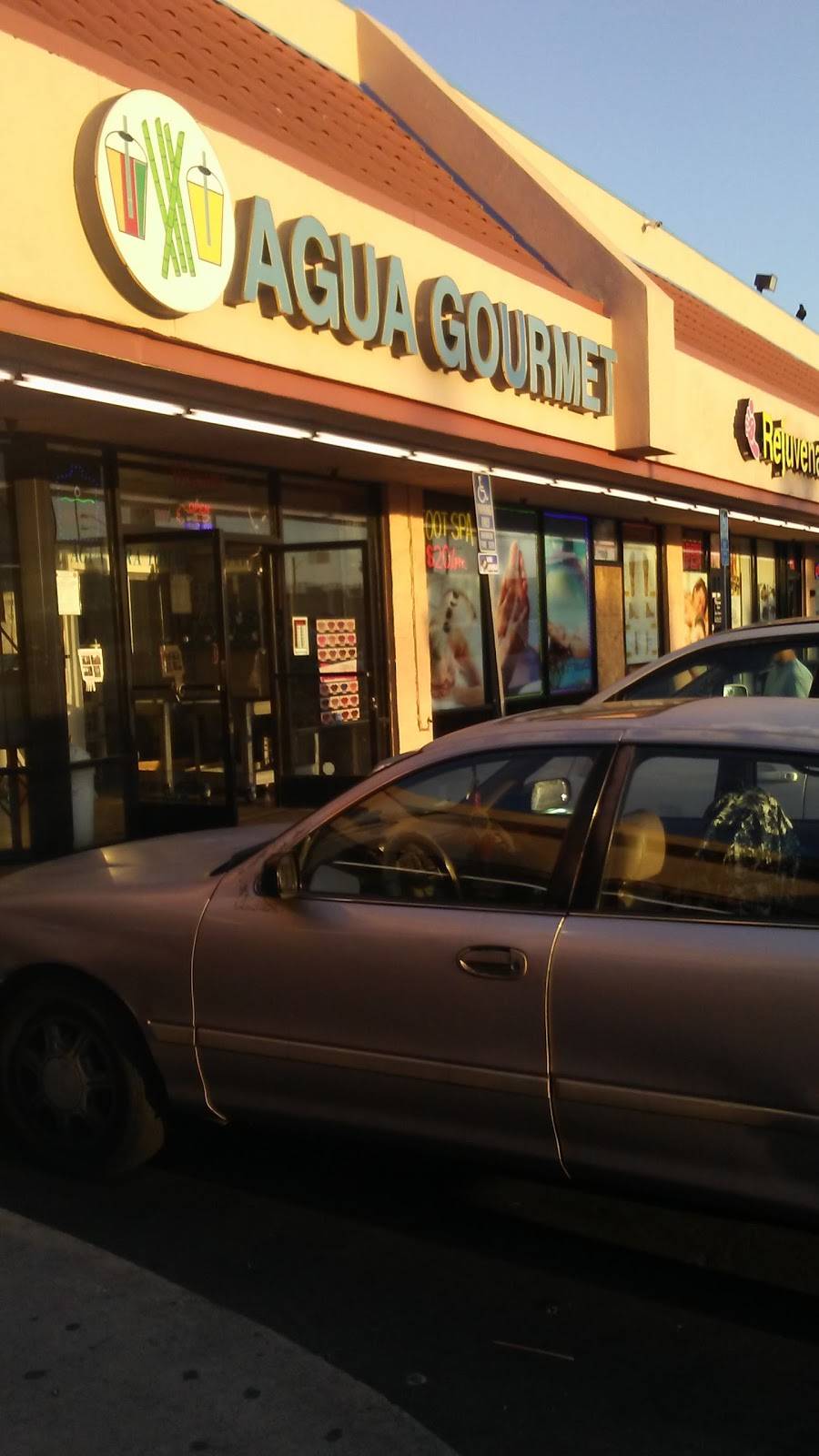 Wok & Pho | restaurant | 1001 Pacific Coast Hwy, Long Beach, CA 90806, USA | 5622471177 OR +1 562-247-1177