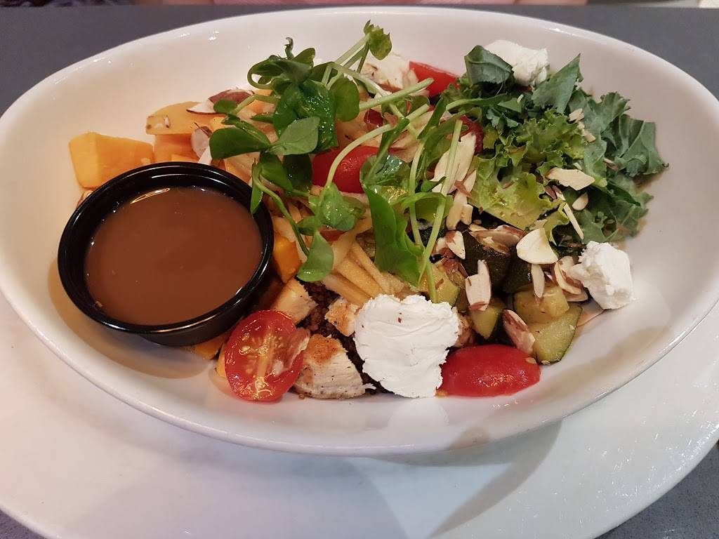 The Pickle Barrel | restaurant | 6508 Yonge St, North York, ON M2M 3X4, Canada | 4162264444 OR +1 416-226-4444