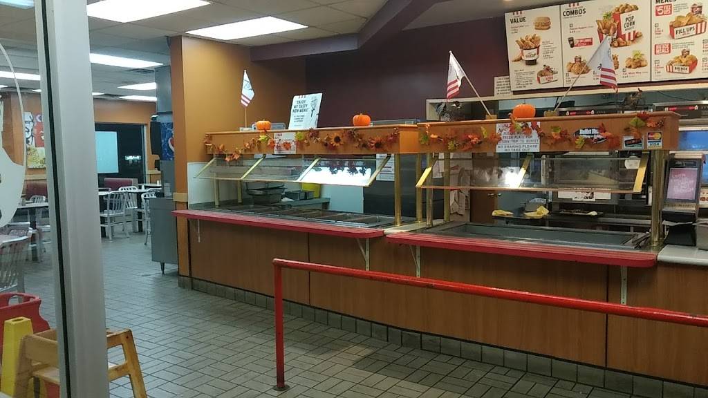 KFC | restaurant | 28 Weddington Branch Rd, Pikeville, KY 41501, USA | 6064320741 OR +1 606-432-0741