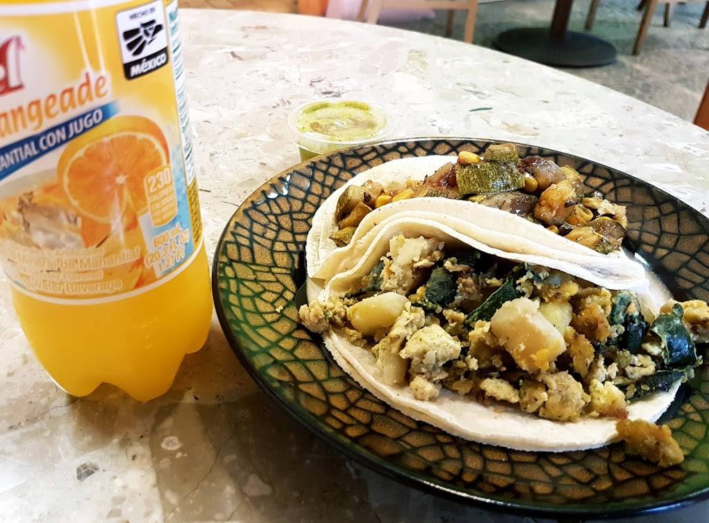 Conchitas Fruit | restaurant | 1309, 5947 S Avalon Blvd, Los Angeles, CA 90003, USA | 3232343532 OR +1 323-234-3532