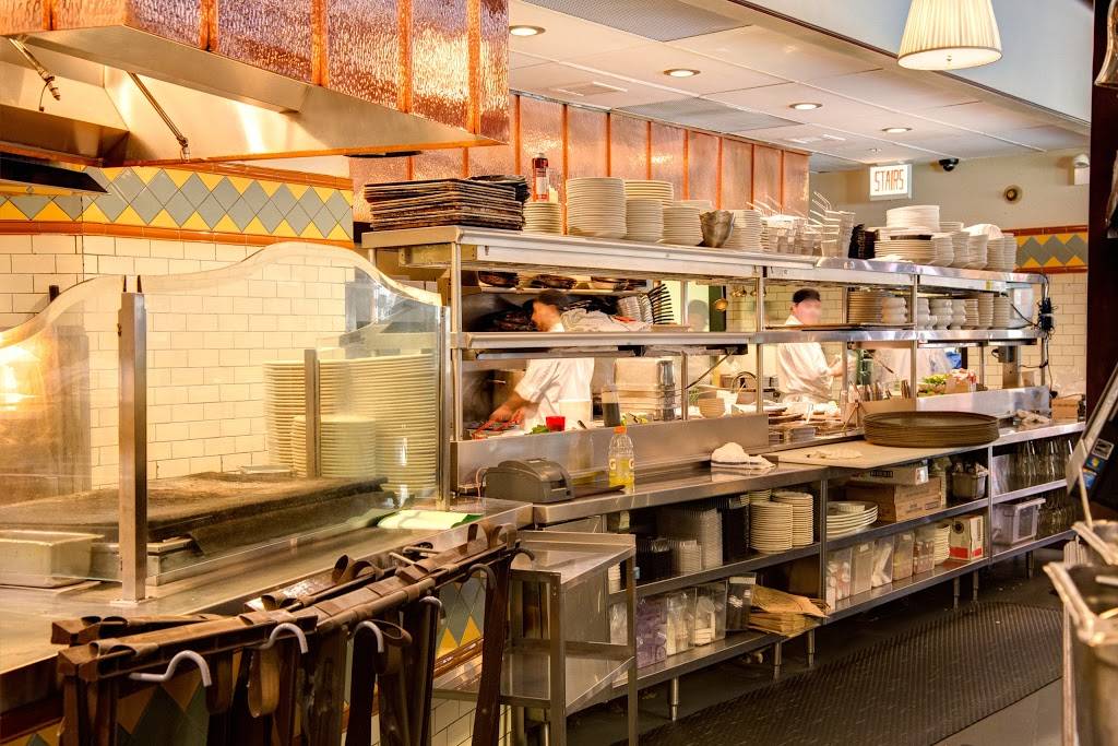 Tavern On Rush | restaurant | 1031 N Rush St, Chicago, IL 60611, USA | 3126649600 OR +1 312-664-9600