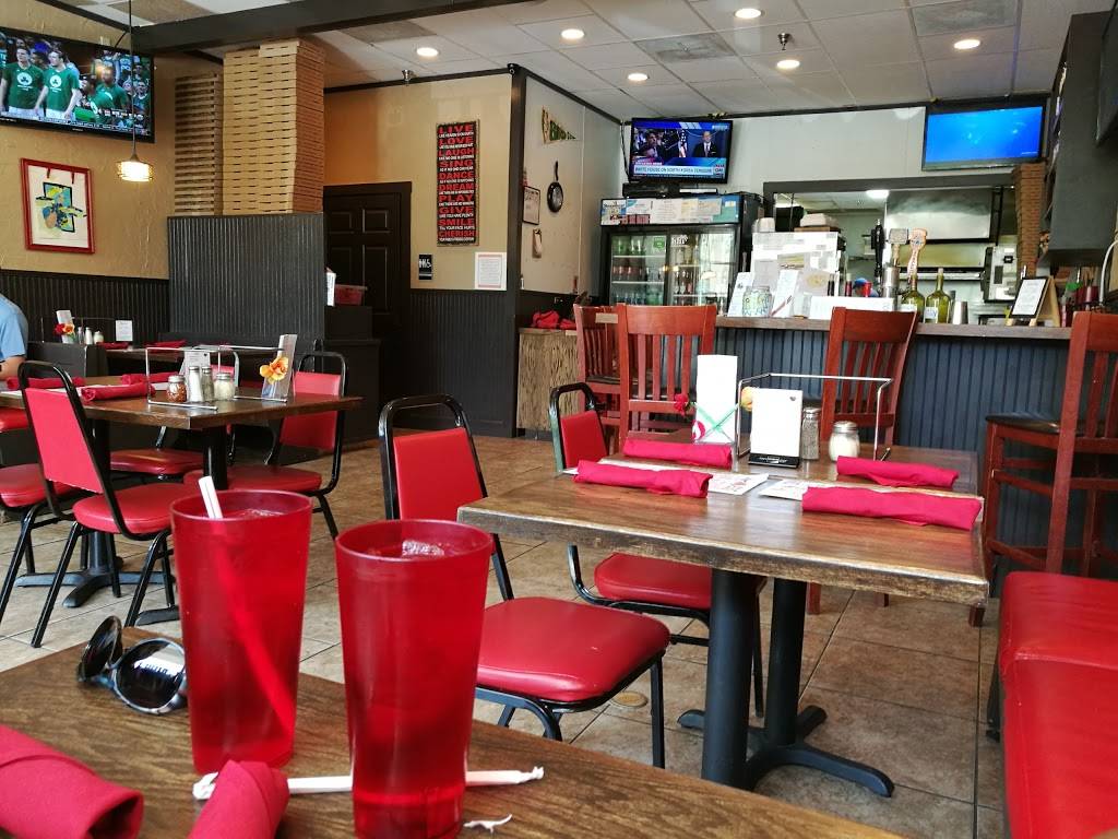 Dough Boys Pizza | restaurant | 1 New Orleans Rd, Hilton Head Island, SC 29928, USA | 8436862697 OR +1 843-686-2697