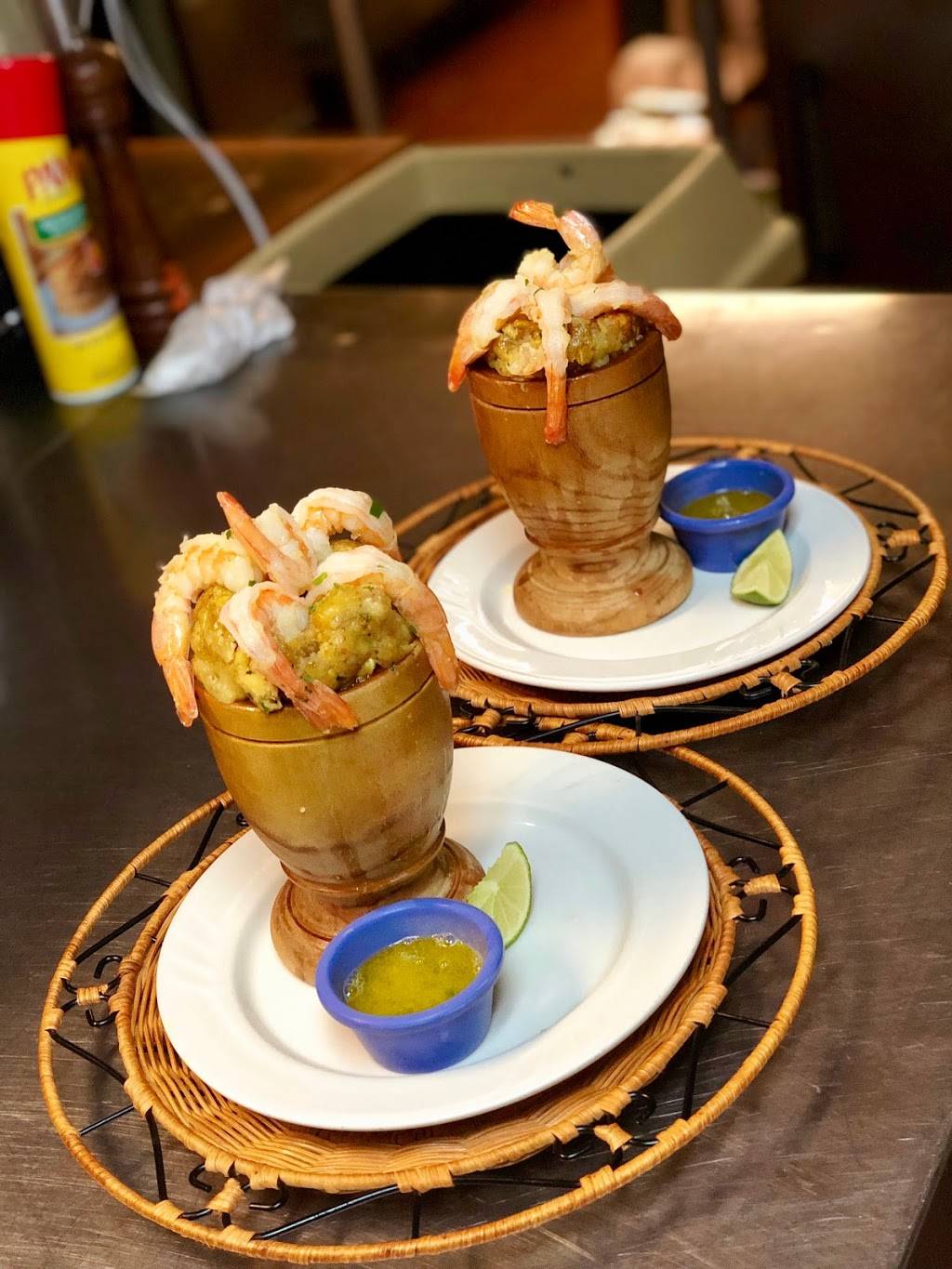 Gallo Tropical | restaurant | 12115 Centennial Station, Warminster, PA 18974, USA | 2673878917 OR +1 267-387-8917