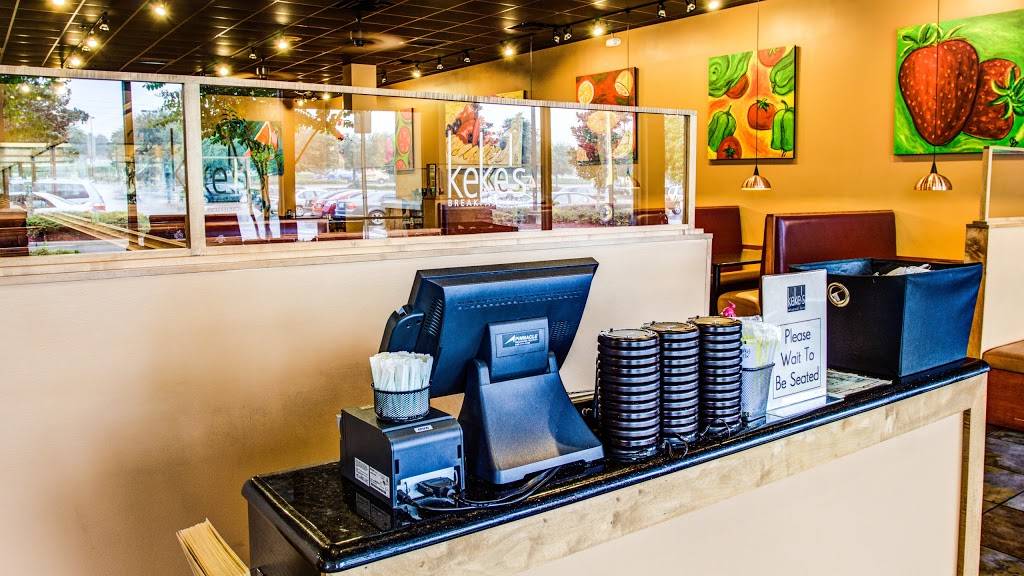 Kekes Breakfast Cafe | restaurant | 504 N Alafaya Trail, Orlando, FL 32828, USA | 4075591400 OR +1 407-559-1400