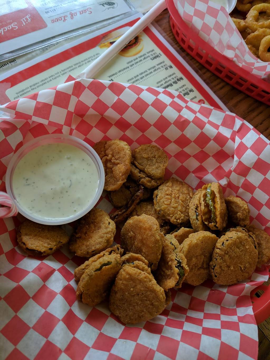 Harshbargers Sub N Malt | restaurant | 716 Swamp Rd, Mifflintown, PA 17059, USA | 7174365386 OR +1 717-436-5386