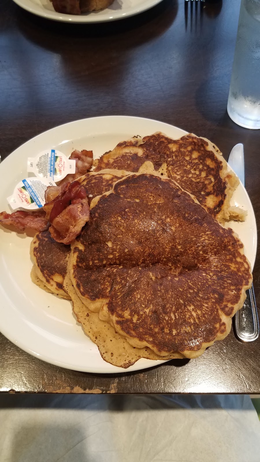 Market At Main Wards | restaurant | 3920 Wards Rd, Lynchburg, VA 24502, USA | 4342153341 OR +1 434-215-3341