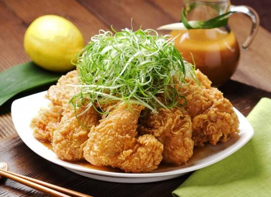 Vons Chicken Aurora | restaurant | 12101 E Iliff Ave Unit K, Aurora, CO 80014, USA | 7208452784 OR +1 720-845-2784