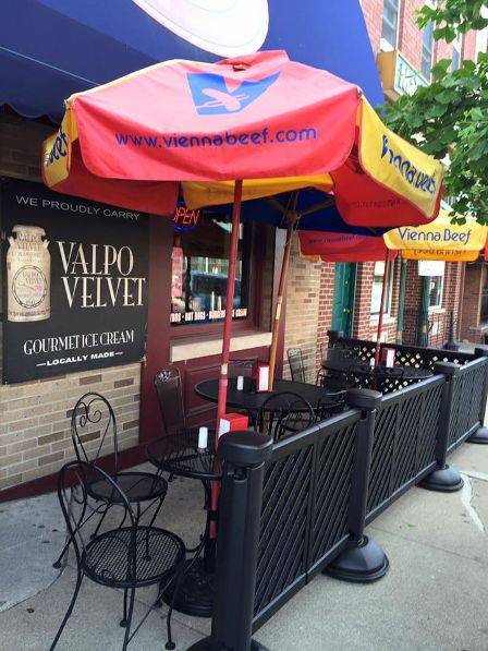 Crown Town Grill | restaurant | 107 N Main St, Crown Point, IN 46307, USA | 2196611955 OR +1 219-661-1955