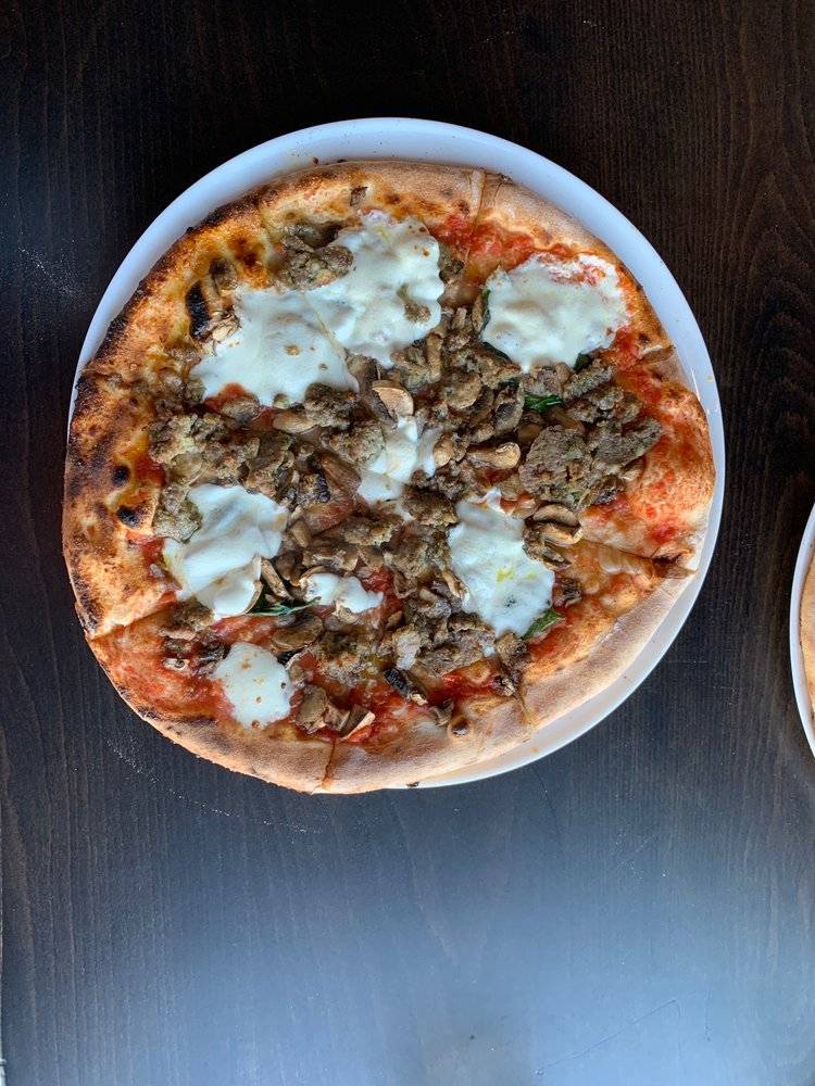 Midici Wood Fired Pizza & Kitchen | restaurant | 4429 W El Segundo Blvd, Hawthorne, CA 90250, USA | 3108449137 OR +1 310-844-9137