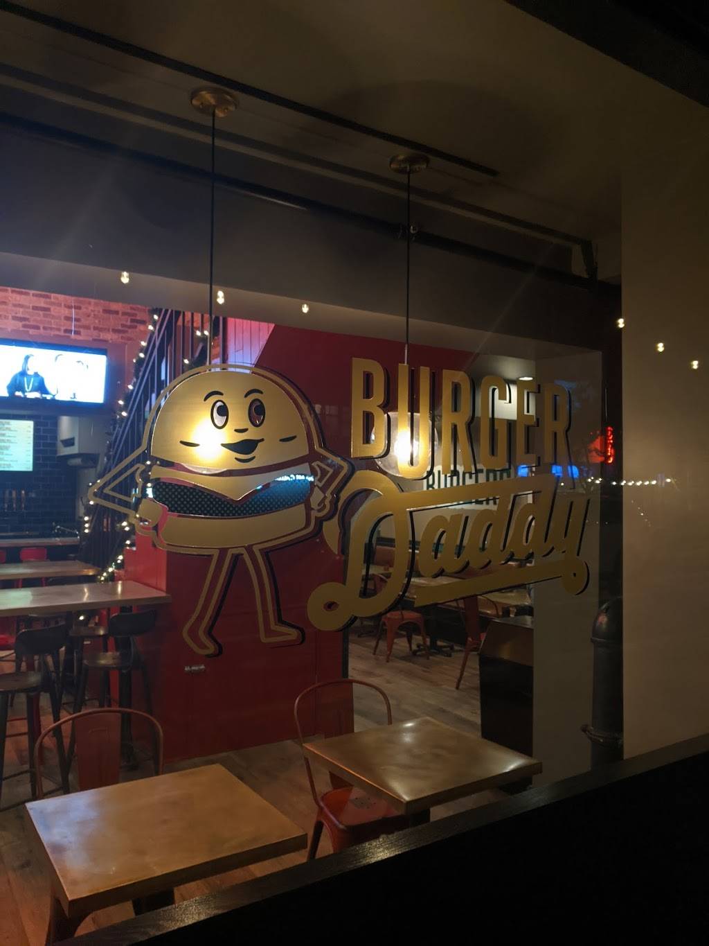 Burger Daddy | restaurant | 149 Linden Ave, Long Beach, CA 90802, USA | 5629800137 OR +1 562-980-0137