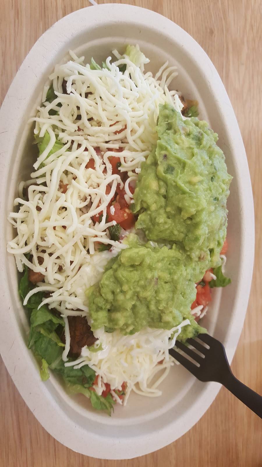 Chipotle Mexican Grill | restaurant | 1720 S Mission St, Mt Pleasant, MI 48858, USA | 9897721475 OR +1 989-772-1475