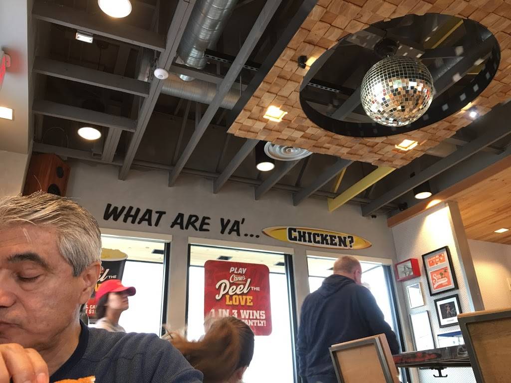 Raising Canes Chicken Fingers | meal takeaway | 1640 Bay Area Blvd, Friendswood, TX 77546, USA | 2812863932 OR +1 281-286-3932