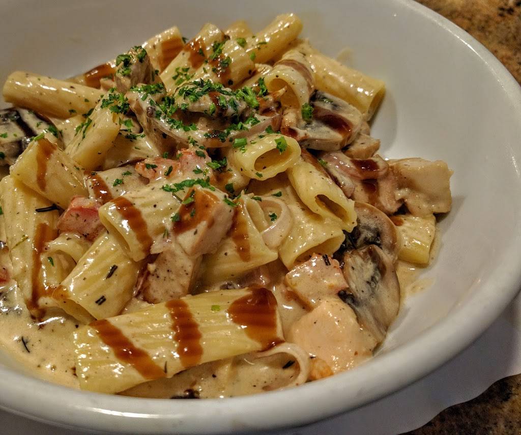 Mona Lisa Cucina | restaurant | 9017 E Adams Ave, Huntington Beach, CA 92646, USA | 7149659900 OR +1 714-965-9900