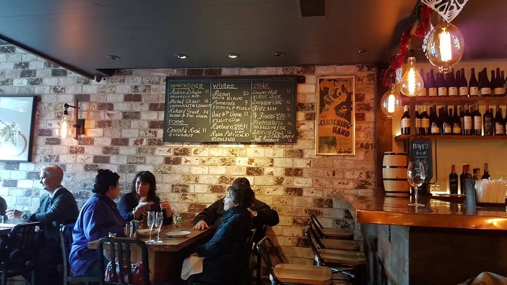 Lark | restaurant | 4068 18th St, San Francisco, CA 94114, USA | 4154004623 OR +1 415-400-4623