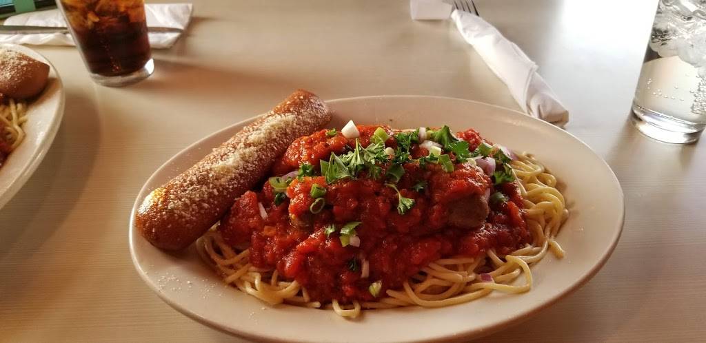 Romeys Place Bar & Grill | restaurant | 7508 S North Cape Rd, Franklin, WI 53132, USA | 4144259913 OR +1 414-425-9913