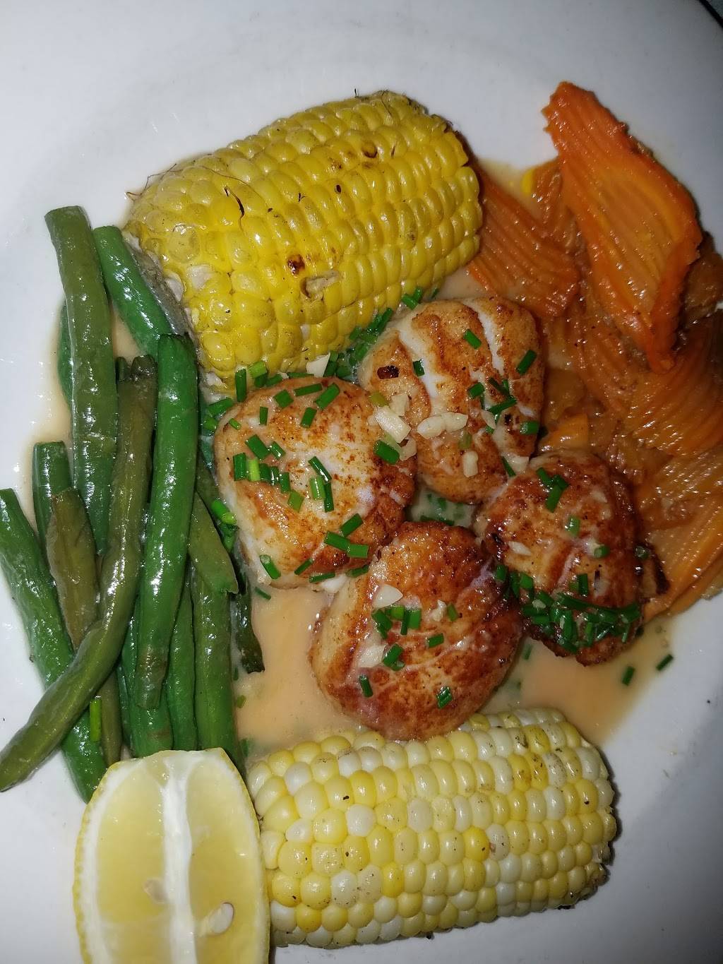 Dwights Mediterranean Style | restaurant | 1527 Penman Rd, Jacksonville Beach, FL 32250, USA | 9042414496 OR +1 904-241-4496