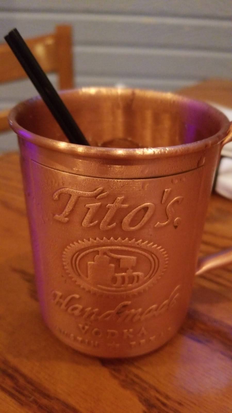 Gators Den Sports Grill | restaurant | 4200 NW 97th Blvd, Gainesville, FL 32606, USA | 3523314875 OR +1 352-331-4875