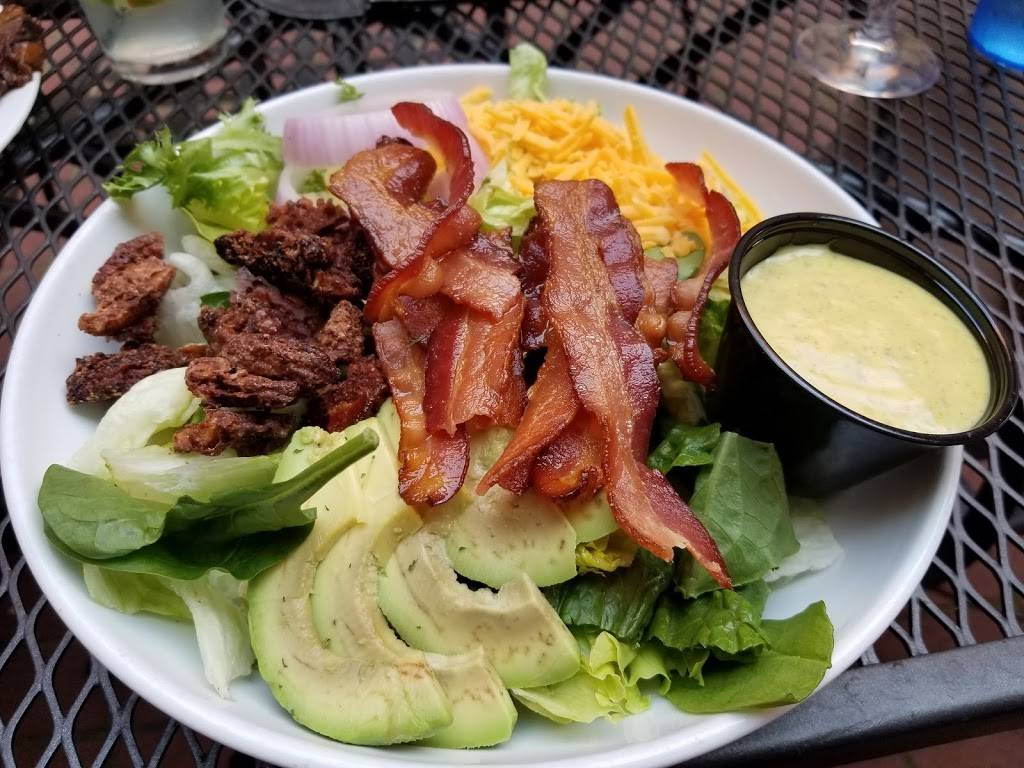 Southern Tré Steakhouse | restaurant | 117 W 7th St, Columbia, TN 38401, USA | 9315488002 OR +1 931-548-8002