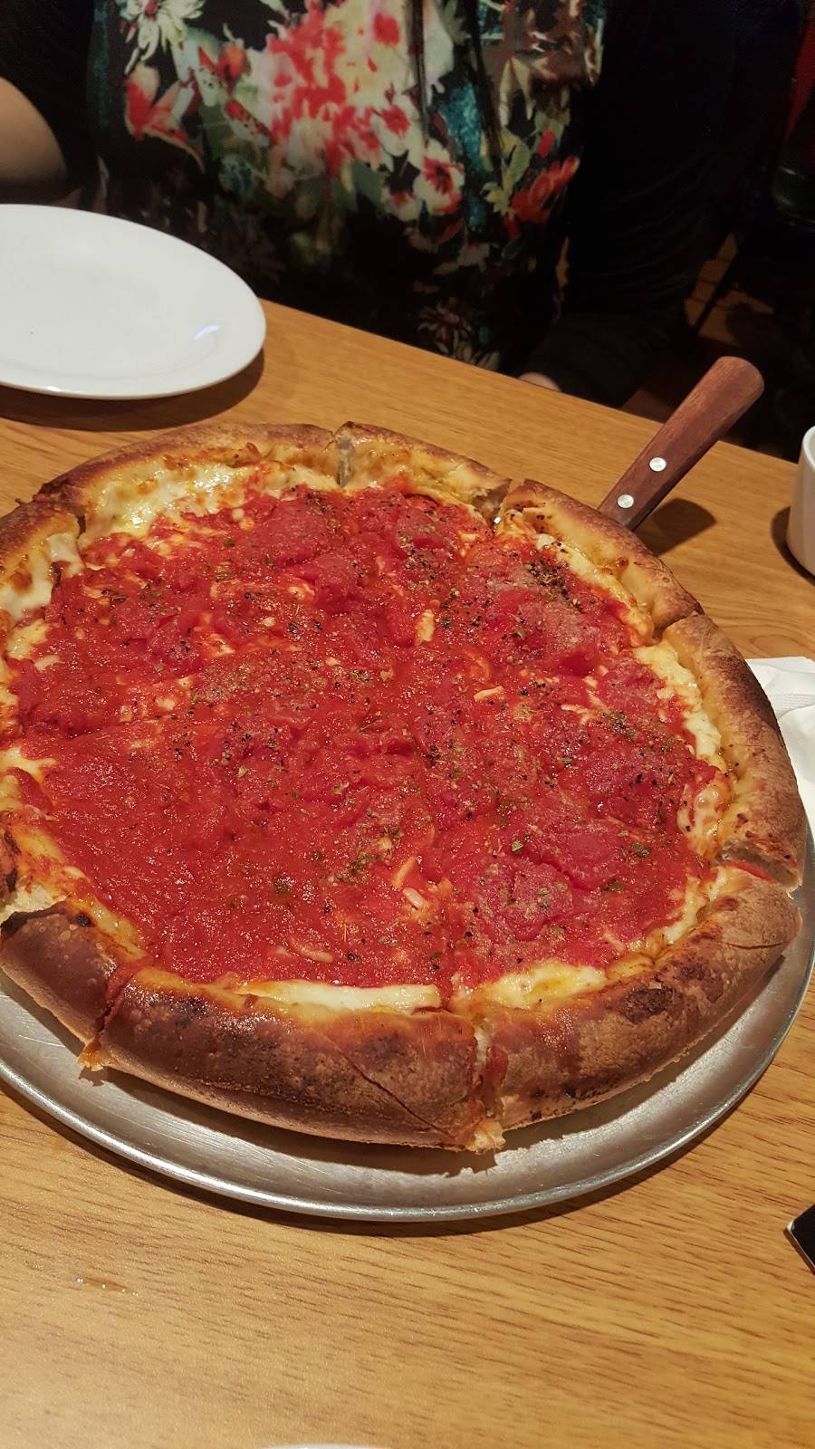 Brandos Sports Bar | restaurant | 3725 Blue Diamond Rd, Las Vegas, NV 89139, USA | 7028966018 OR +1 702-896-6018