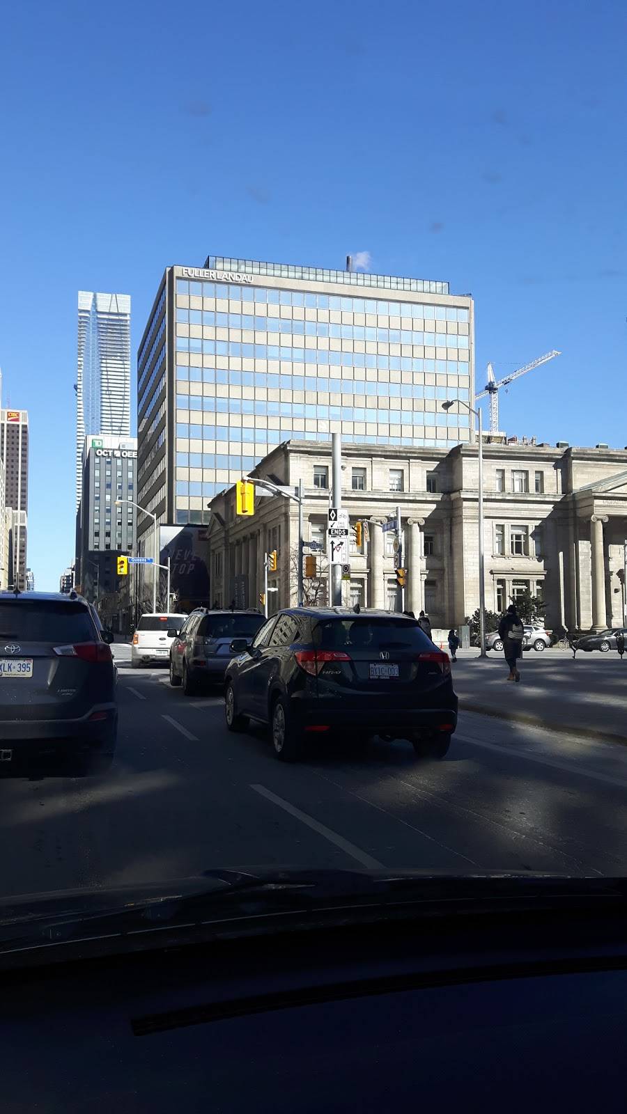 Valley Fields Restaurant | restaurant | 1200 Lawrence Ave E, North York, ON M3A 1C3, Canada | 4164430616 OR +1 416-443-0616